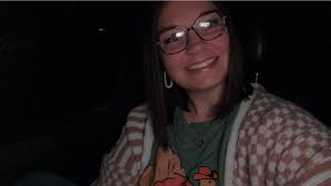 Taylor Lea Hahn (@taylor_lea_hahn) • Instagram photos and videos