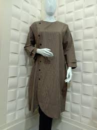 Contoh gamis elegan full kancing, mode gamis kombinasi kancing samping, model gamis dengan variasi kancing, model gamis terbaru variasi kancing, model gamis variasi kancing atas. Blus Tunik Kemeja Kancing Samping Fesyen Wanita Pakaian Wanita Atasan Di Carousell