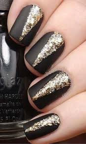 Black And Gold Pattern Nails Best Nails Black And Gold Christmas Ideas Nails With Images Black Gold Nails Matte Nails Design Gold Nails