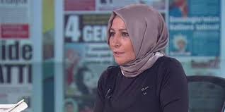 Magazin ve moda dünyasından haberler, özel röportajlar ve ünlülerin hayatından dedikodular habertürk magazin sayfalarında! Elif Cakir Ak Parti Nin Agzini Bicak Acmiyor Dedi Olusturdugunuz Tablodan Mutlu Musunuz Kronos News Bagimsiz Haber Sitesi