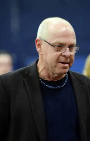 Stein's 3 lifts Staples over Trinity Catholic