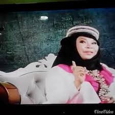 Pesugihan putih islami ini salah satunya bisa di dapatkan dengan sarana tasbih seribu dinar. Qu Puteh The Controversial Tagline Advertisement Of A Local Beauty Product An Academic Perspective Of A Greenhorn Communications Scholar Aspirant In The Mind Of A Childlike