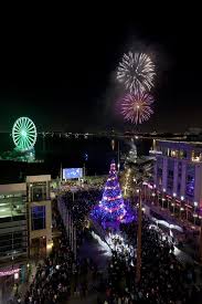 Celebrate The Holidays At National Harbor Md Luxe Beat Magazine Holiday Tree Lighting Christmas Tree Lighting
