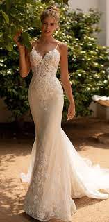 Stylishly discount trumpet & mermaid wedding dresses can be found at tbdress.com in exclusive fabrics and details. Trumpet Vs Mermaid Dress What S The Difference