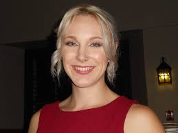 Please help turn these photos into a short animation for me for my wife's  birthday.