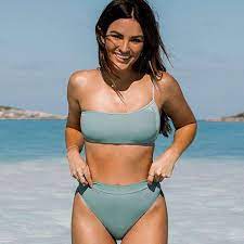 10 Best Flattering Bikini Bottoms Flattering Bikini Flattering Swimsuits Bikinis