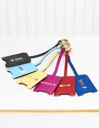 L Instant Mode Lancel Va Plus Loin Dans La Personnalisation Elle Lancel Mode Sac