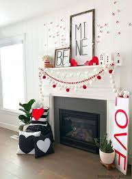 35 Amazing Valentine Home Decor Ideas You Should Copy Diy Valentine S Day Decorations Romantic Valentines Day Ideas Diy Valentines Decorations
