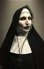 Nonton film the nun(2018) subtitle indonesia streaming movie download gratis online. Valak The Nun The Conjuring 2 Halloween Makeup Scary Horror Costume Nun Halloween Costume