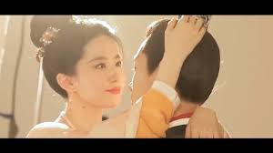 Military romance drama My Dear Guardian, starring Johnny Huang Jingyu and  Li Qin, releases new trailer ahead of tonight's premiere