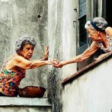 Cuba Turismo - Con ricos y pobres, cubanos o extranjeros la solidaridad en  esta bella isla es la base de las relaciones 😍 | Facebook