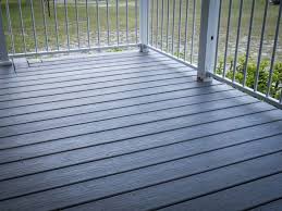 Of stains caused by mold & mildew, black spots, green slime, sap, grease, oil, barbecue, tannin, leaf, pine needle, chalk, berries, blood, sunscreen, olive oil, citronella candle oil, peanut butter, red wine, pet food & waste, hard water, grass, ground in dirt, clay, brick, flower pot, rust. How To Clean A Composite Deck Pro Tool Reviews