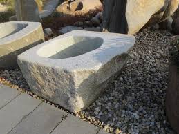 Gartenbrunnen Aus Granit Brunnencenter Allgau In 2020 Brunnentrog Steinbrunnen Gartenbrunnen