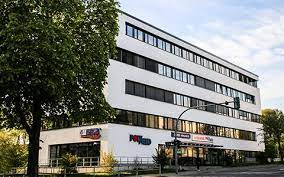 Alle patienten, die prinzipiell interesse an einer impfung haben, wollen wir natürlich so schnell wie möglich informieren, sobald sie sich in unserer praxis impfen lassen können. Arztehaus Polymed Chemnitz Hausarzt Hno Kardiologie Angiologie