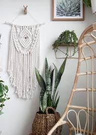 Modern Farmhouse Decor With A Bohemian Touch Add A Macrame Wall Hanging To Any Room To Give It A R Farmhouse Decor Boho Decor Wall Decor Living Room Apartment