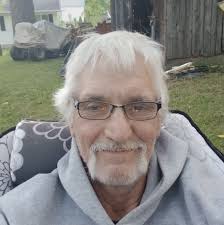 Men can stare at a car for hours in total silence... and call it a great  time.