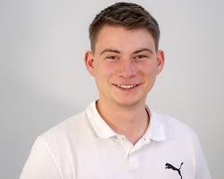 Alle Kontaktinformationen und Mitarbeiter im Überblick