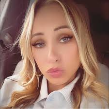 Katts Hair Kreationz added a new photo.