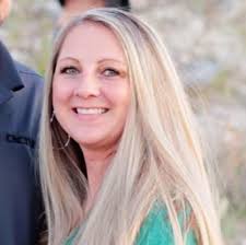 Savannah Renfro and Memphis Bays's Wedding Website