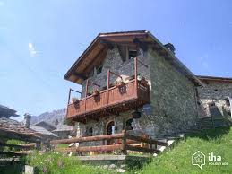 Trova i tuoi annunci immobiliari di appartamenti in affitto in valle d'aosta tra i numerosi annunci di babelecase, con la possibilità di filtrare per prezzo, tipologia di immobile e tanto altro. Affitti Valle D Aosta In Uno Chalet Per Vacanze Con Iha Privati