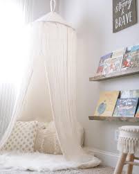 This creative diy wall art idea would look super over the bed or corner reading nook, especially when you are going for a more creative or modern decor project. Pin On Love This