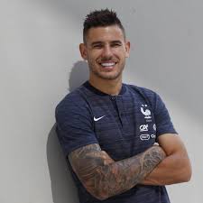 Team news ahead of psg. Lucas Hernandez Bayern Munich J Amene Mon Petit Grain De Sel Chez Les Bleus L Equipe