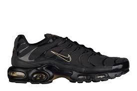 Release Date Nike Air Max Plus Black Metallic Gold Eu Kicks Sneaker Magazine Toms Shoes For Men Nike Air Shoes Nike Air Max