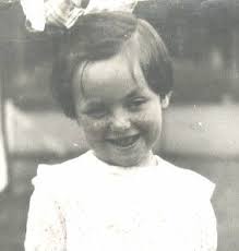 The gaelic origin name mckenna is taken from the irish name mackenzie. Irish Female Names N To U From Celtic Baby Names To Modern Popular Irish Names