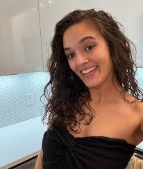 Alex Devito's Instagram, Twitter & Facebook