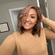 Morgan DeLuca (@moeemoneyyXx23)