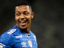 Cotado no Bahia, David rescinde com o Cruzeiro na Justiça e fica livre