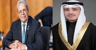 في قرار جمهوري رسمي للرئيس التونسي قيس سعيد بإقالة هشام المشيشي رئيس الحكومة التونسية من منصبه كما قام بتجميد كل اختصاصات البرلمان، ورفع الحصانة عن أعضاء البرلمان التونسي. Ksx48rkskipxgm