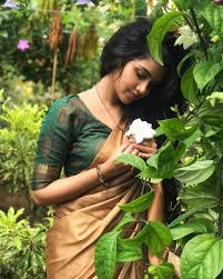 Saree Photoshoot Indian Photoshoot Saree Poses Media tweets by sruthi ⁷ (@sruthijayadevan). pinterest