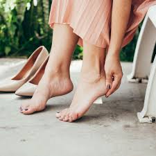 Les durillons aux pieds sont une affection commune et bénigne mais qui peut causer une certaine gêne. Comment Soigner Une Ampoule Que Faire Quand On A Une Ampoule Au Pied Doctissimo