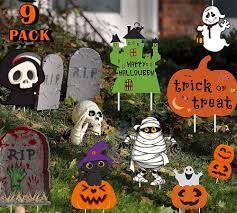 Halloween Decorations In 2020 Halloween Decorations Outdoor Yards Halloween Outdoor Decorations Halloween Decorations