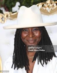 Bryanna Wallace's Instagram, Twitter & Facebook