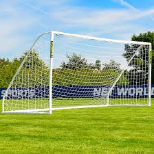 5m X 2m But De Football Forza Match Poteaux Pvc Impermeable Avec Filet De Foot Pehd 2mm Anti Uv Clips Accroche Et Piqu En 2020 Cage De Foot But De Foot Jardin