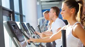 Affiner Cuisses Et Fessiers 5 Conseils Pour Bien Utiliser Le Velo Elliptique Femme Actuelle Le Mag