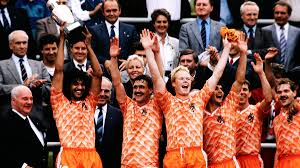 Esa es la duda de muchos. Eurocopa 2016 Euro 88 Van Basten Y El Historico Gol Que Dio A Holanda El Unico Titulo De Su Historia