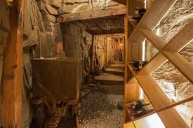 (cbs news) oprah winfrey is cleaning house big time. Promised Land Inside Oprah S 100 Million Home And Property Portfolio Loveproperty Com