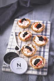 Tartelettes Cremeuses Au Crabe Quenelle De Caviar Mini Tarte Plats De Fruits De Mer Alimentation