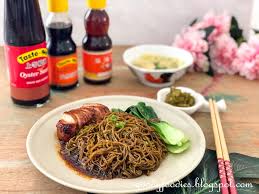 I can see many regular customers. Goodyfoodies Recipe Wantan Mee With Chicken Char Siu