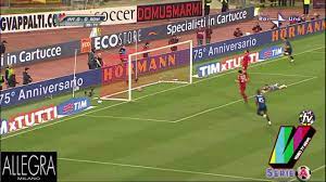 Il capitano rompe il digiuno regalando 3 punti alla sua squadra e. Diego Milito Fantastico Gol Roma Inter 0 1 Finale Coppa Italia 05 05 2010 Youtube