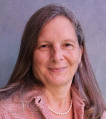 Stephanie Woody's Instagram, Twitter & Facebook