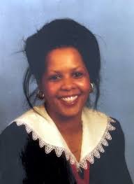 Louise Lipscomb's Instagram, Twitter & Facebook