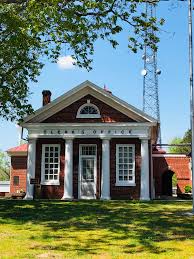 Sussex County Clerk S Office In Sussex Virginia Paul Chandler April 2019 Historic Buildings Covered Bridges Courthouse