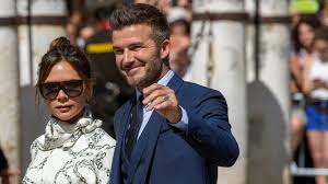 Casi 500 invitados han sido testigos del 'sí, quiero' entre pilar rubio y sergio ramos. Victoria Beckham Se Salto Todas Las Normas En La Boda De Sergio Ramos Y Pilar Rubio En La Que No Toco Ac Dc
