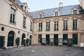 Des Hotels A Paris Merveilleuse France L Architecture Francaise Hotel Particulier Hotel