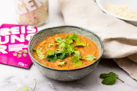 Indisches Linsen Madras Curry Einfaches Rezept Fur Leckeres Indisches Curry Jetzt Nachkochen Indisches Curry Rezepte Lebensmittel Essen