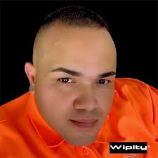 RUMBA CALIENTE PR added a new photo.